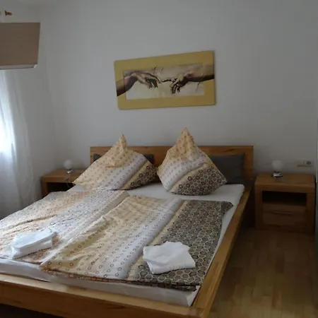 Marianne Moos (Baden-Wurttemberg)